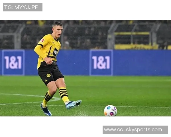 施洛特贝克续约悬念引发多特防线动荡或将迎多名球员离队 施洛特贝克续约悬念引发多特防线动荡或将迎多名球员离队