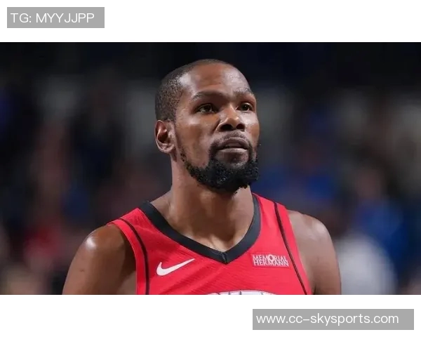 被杜兰特称赞的猛将究竟是谁掘金今夏能否成功留住他 被杜兰特称赞的猛将究竟是谁掘金今夏能否成功留住他